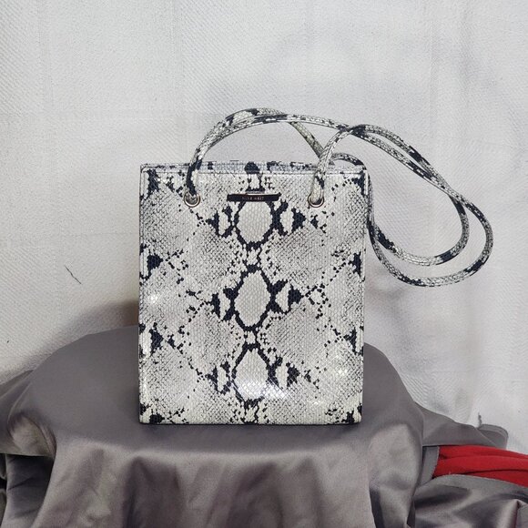 Nine West Vintage Faux Grey Black Snakeskin Bucket Bag with Matching Coin Purse - Picture 4 of 16